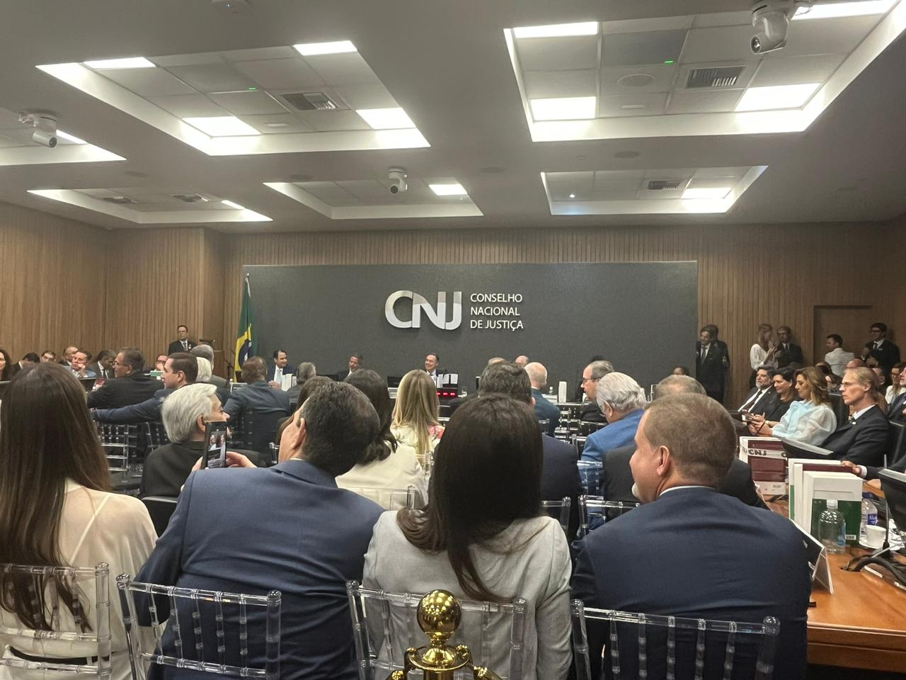 Leia mais sobre o artigo Presidente da Ameron participa da cerimônia de posse de conselheiros do CNJ