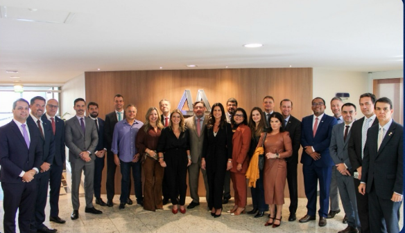 Leia mais sobre o artigo AMERON participa de reunião do Conselho de Representantes da AMB